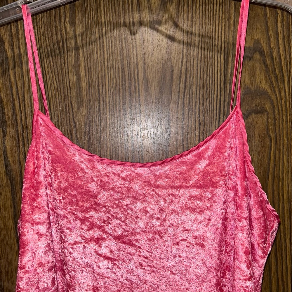 Secret Treasures Women's Coral Velvet Chemise